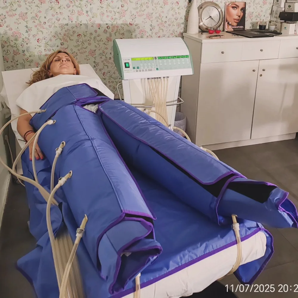 Sesión de presoterapia con botas de compresión en Zaragoza