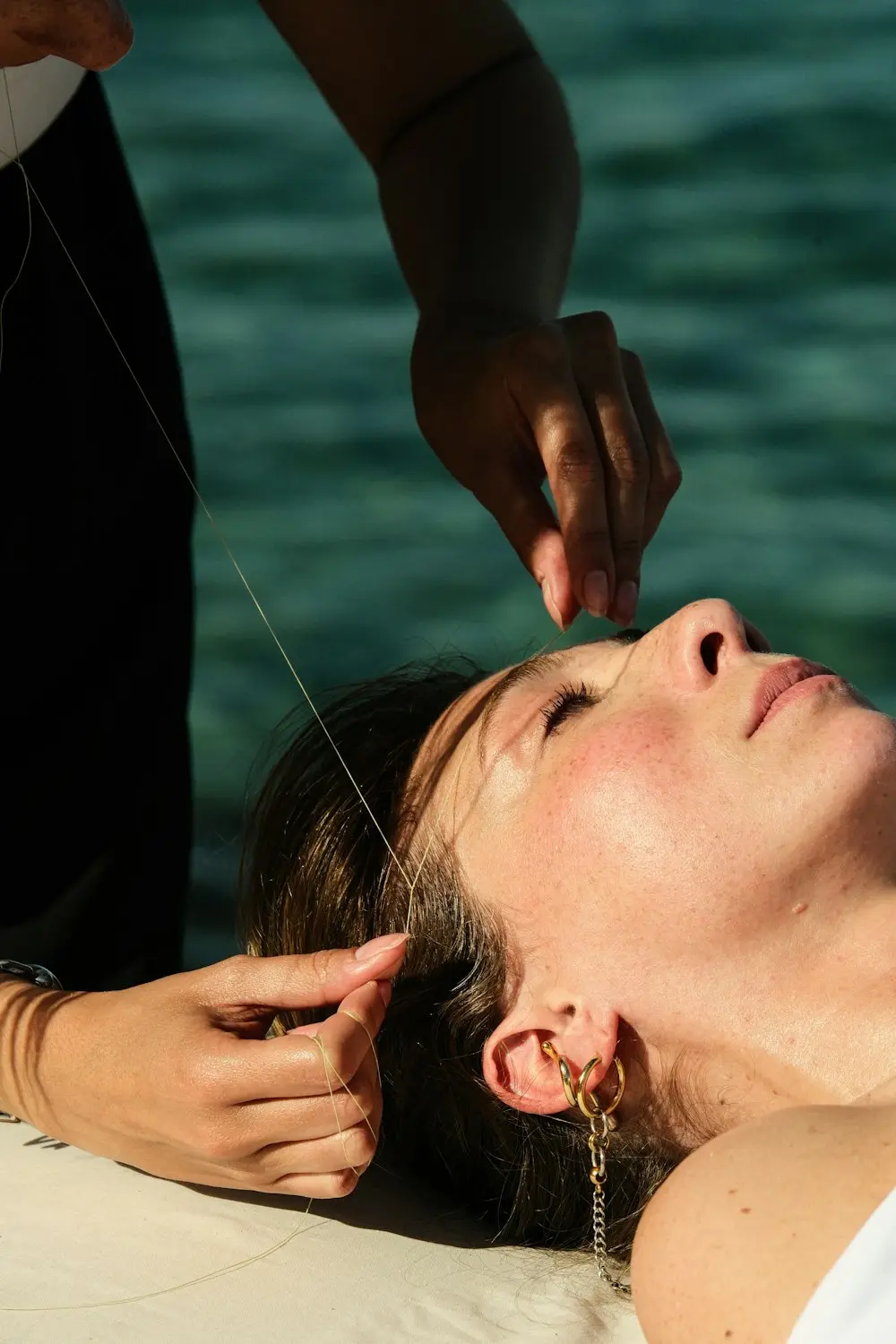 Depilación facial con hilo en Santa Isabel, Zaragoza